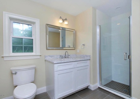 The Pool Bath Room The Pool Bath Room